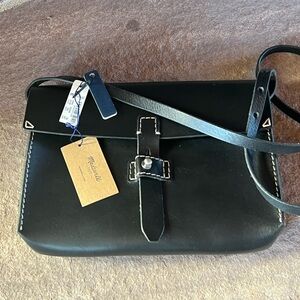 Madewell Dover Black Leather Crossbody Bag NWT